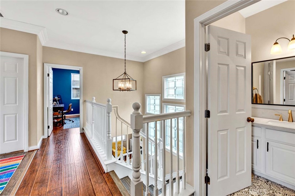 7925 E Cheshire Road