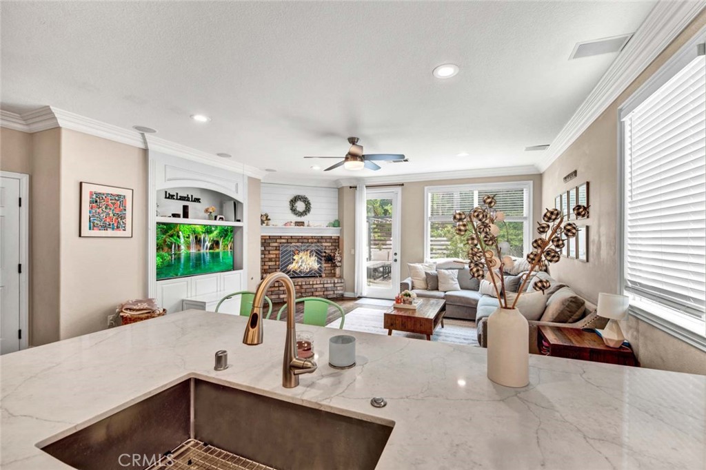 7925 E Cheshire Road