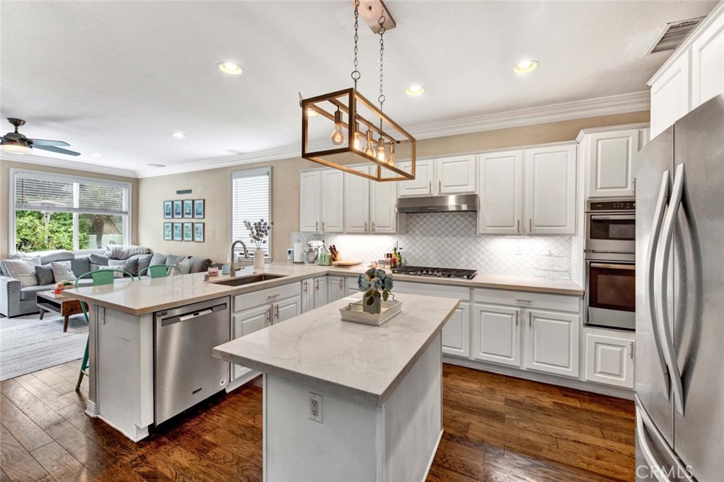 7925 E Cheshire Road