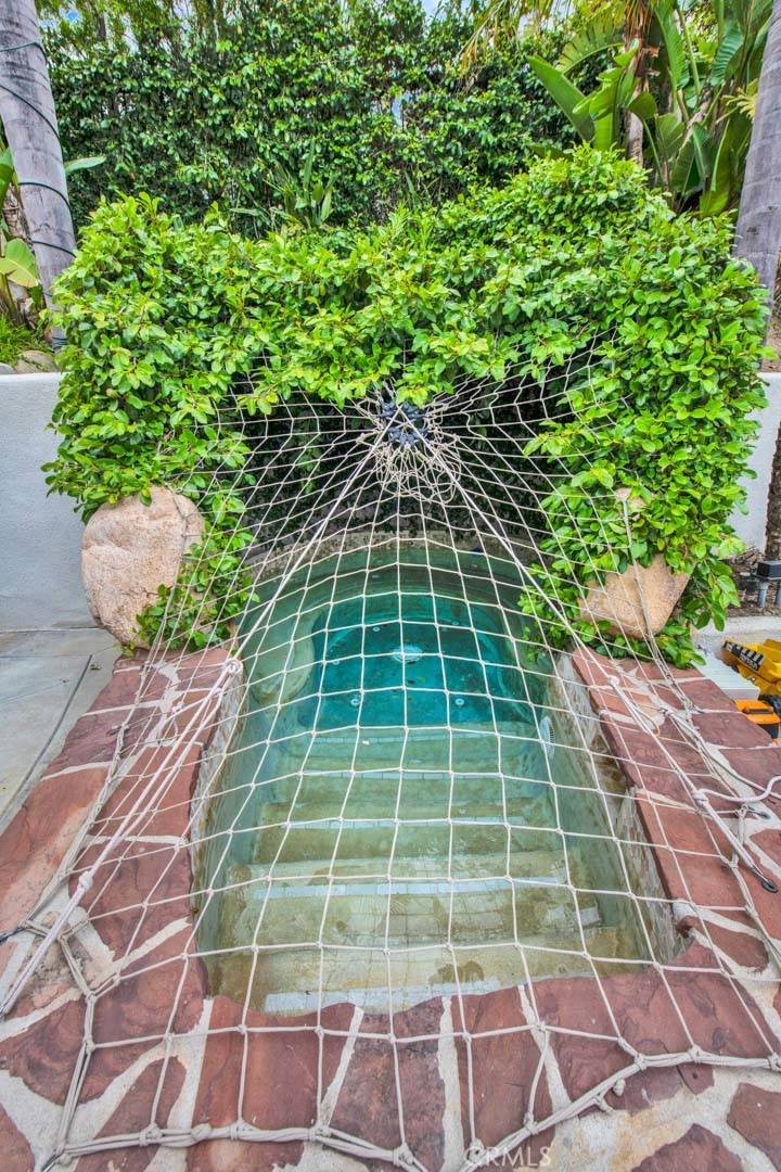 7925 E Cheshire Road