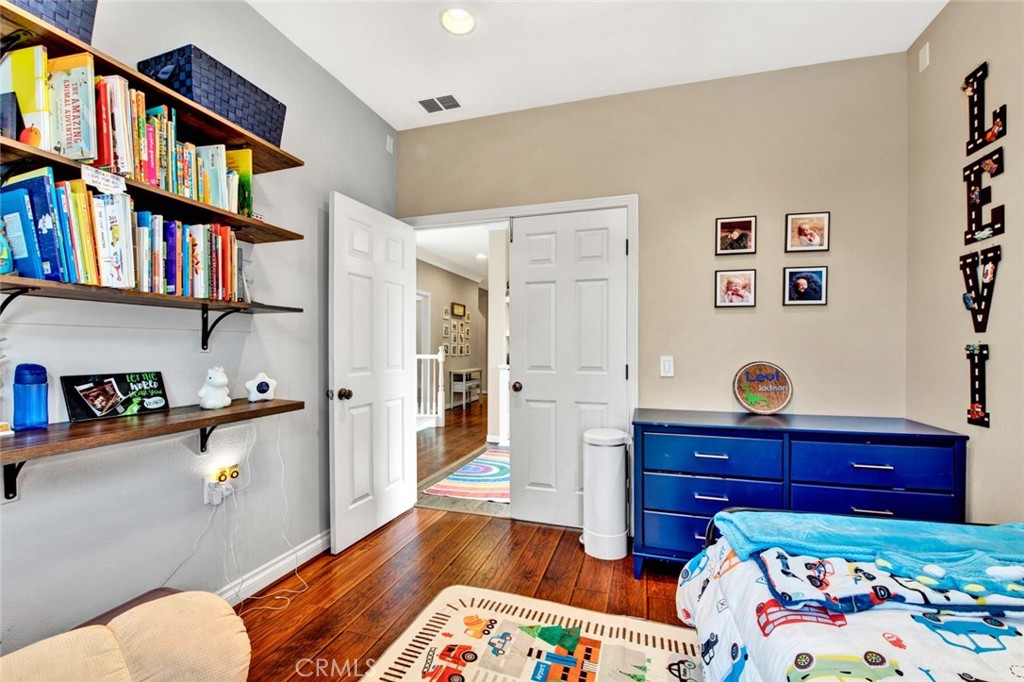 7925 E Cheshire Road