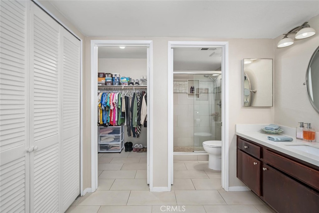 3521 W Greentree Circle A (113)