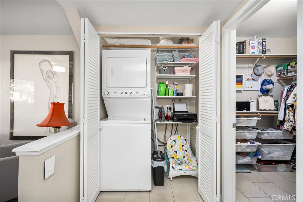 3521 W Greentree Circle A (113)