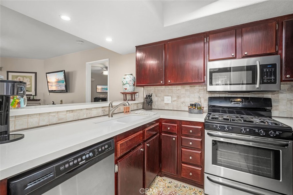 3521 W Greentree Circle A (113)