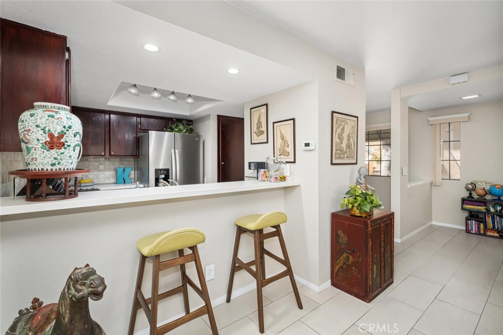 3521 W Greentree Circle A (113)