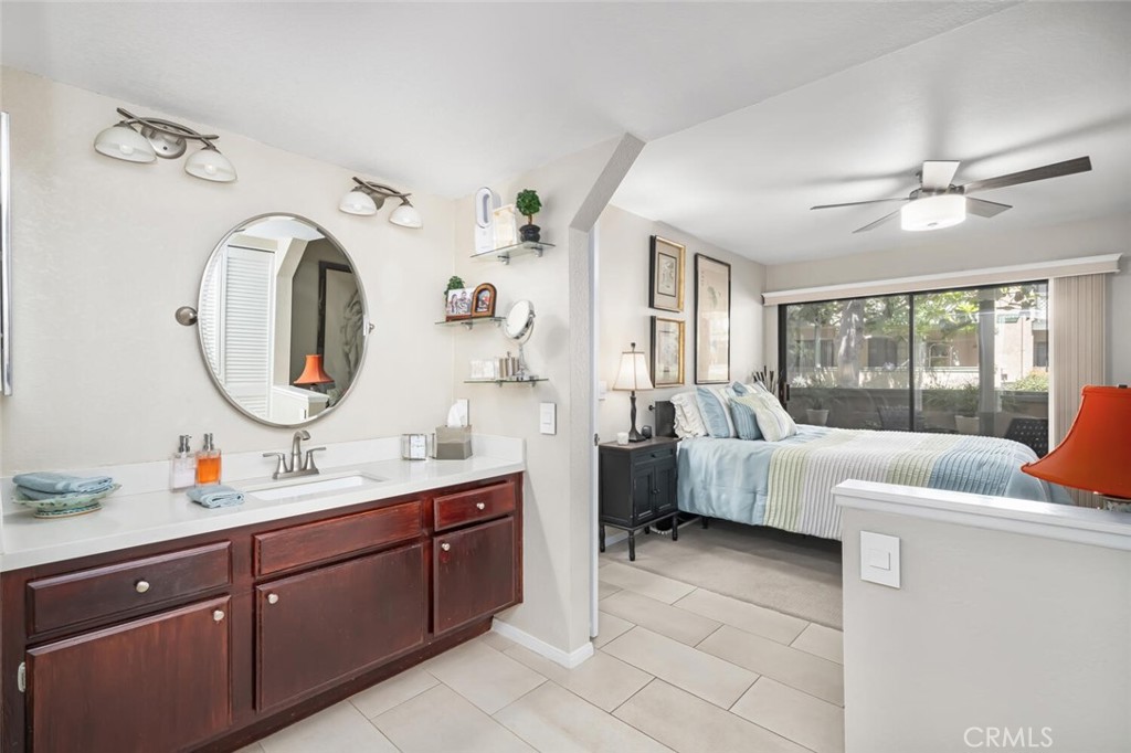 3521 W Greentree Circle A (113)