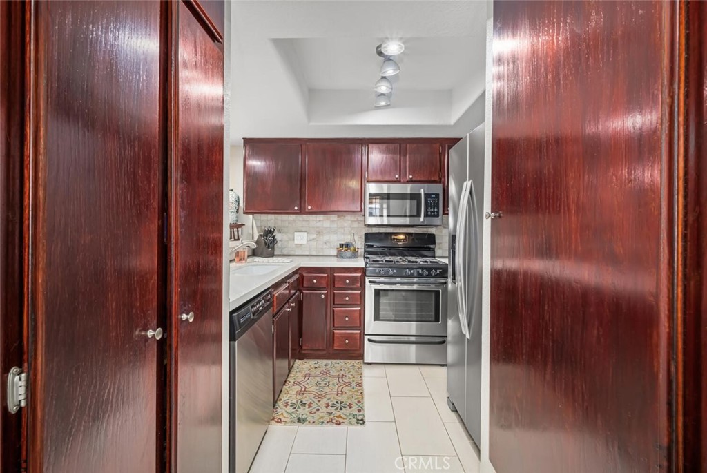 3521 W Greentree Circle A (113)