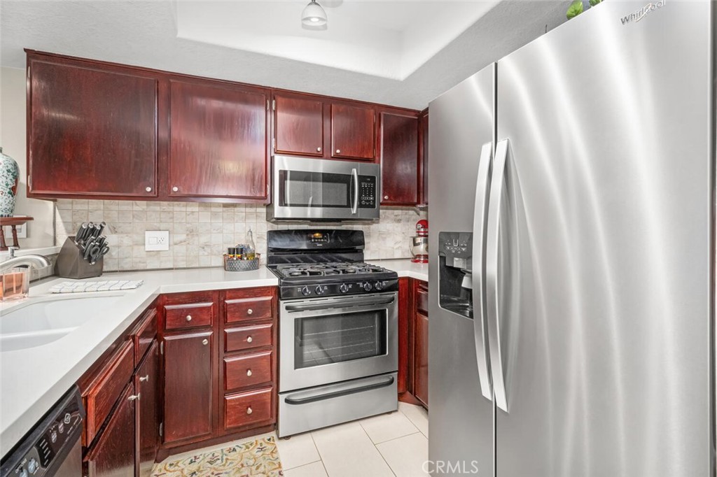 3521 W Greentree Circle A (113)