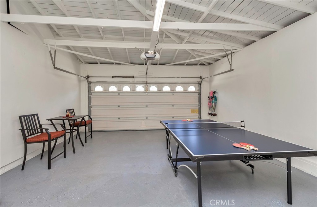 1640 W Cerritos Avenue