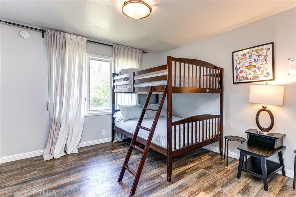 1640 W Cerritos Avenue