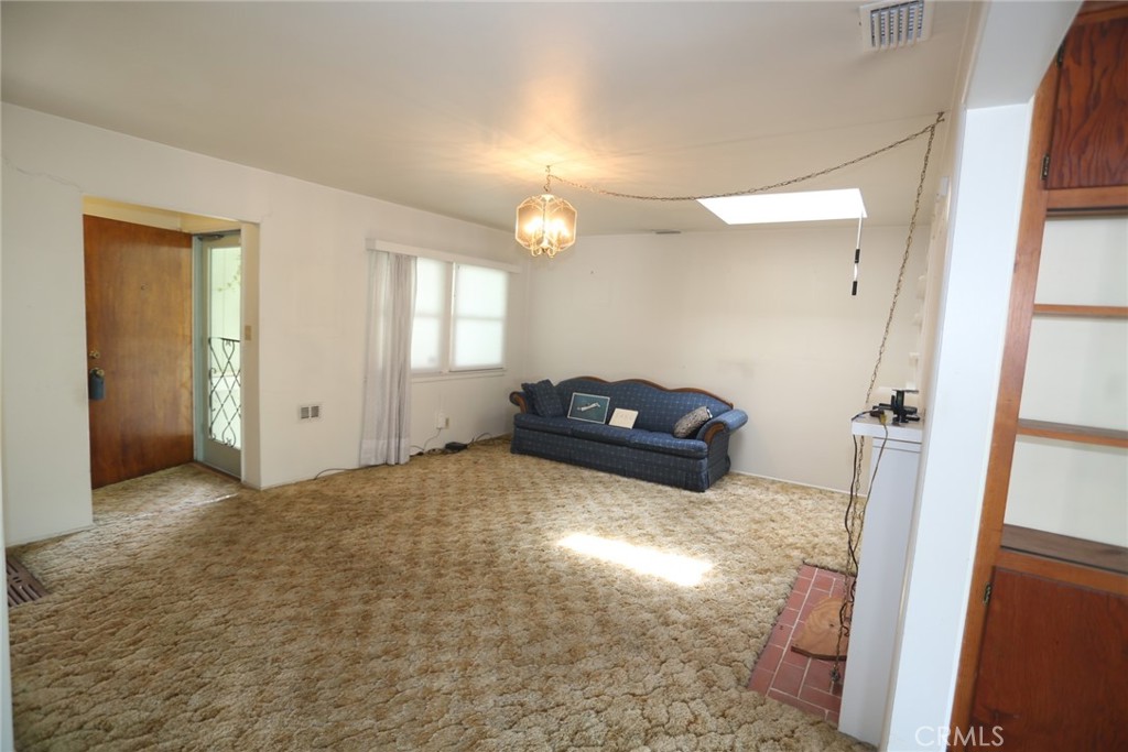 904 East Union Avenue