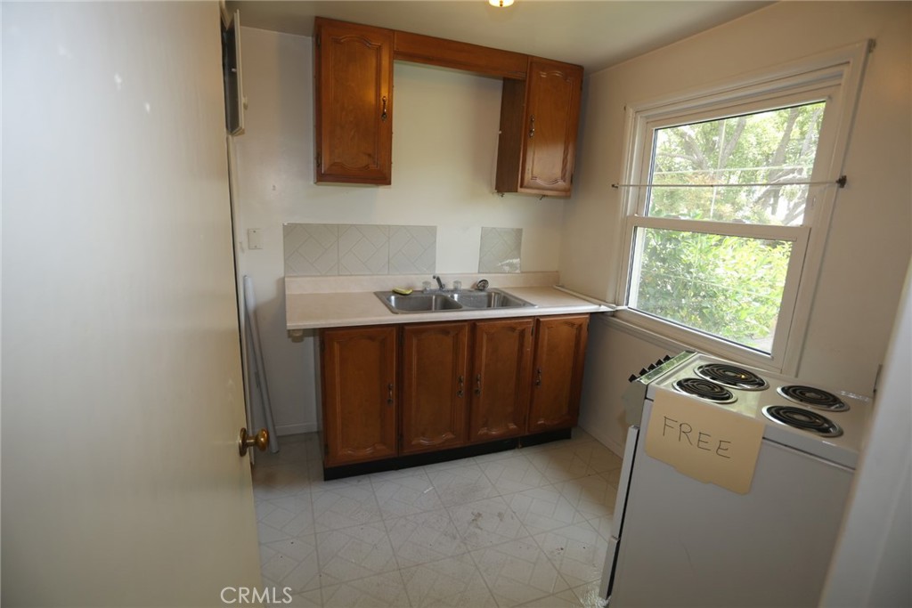 904 East Union Avenue