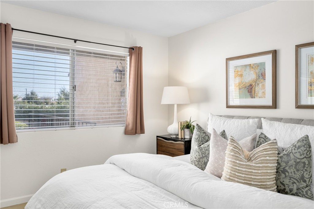 24319 Canyon Lake Drive N 8