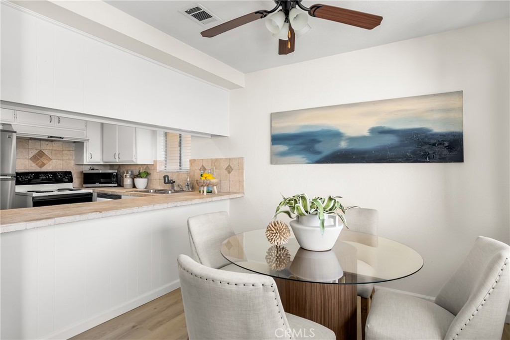 24319 Canyon Lake Drive N 8