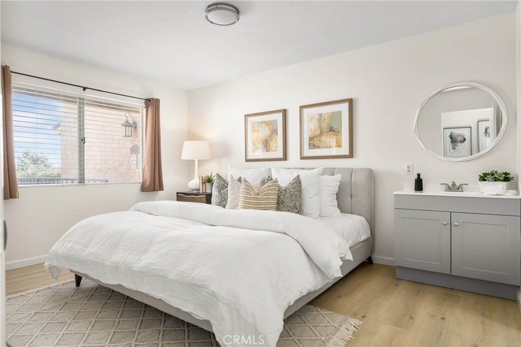 24319 Canyon Lake Drive N 8