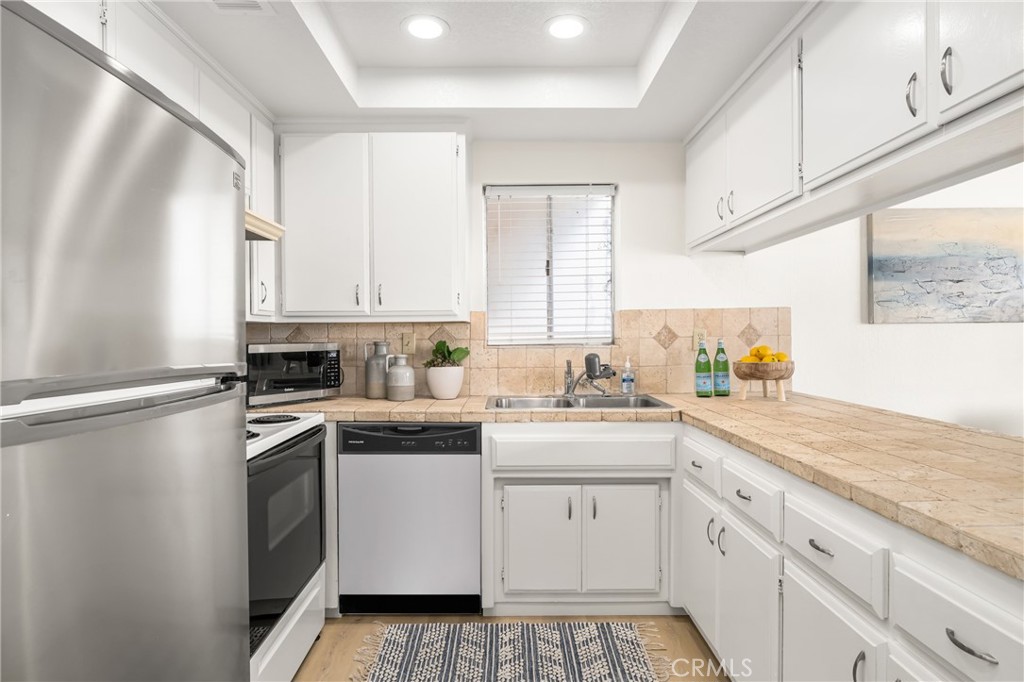 24319 Canyon Lake Drive N 8