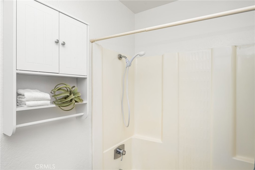 24319 Canyon Lake Drive N 8