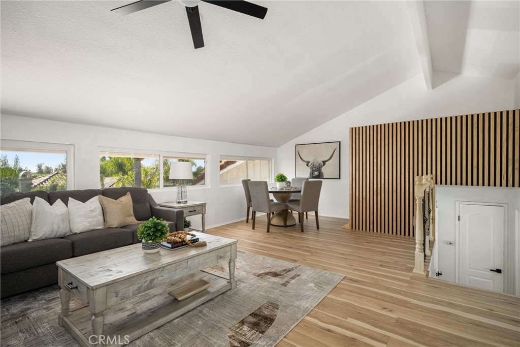 384 S Country Hill Road