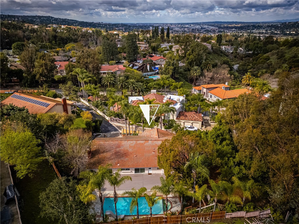 384 S Country Hill Road