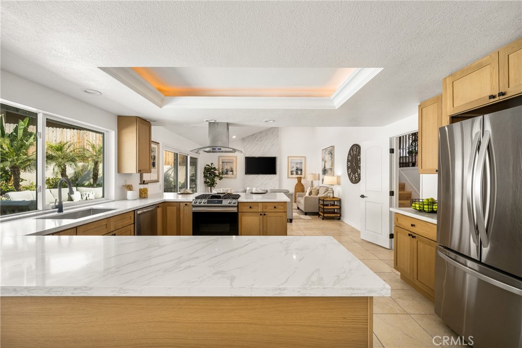 384 S Country Hill Road