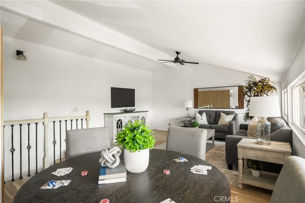 384 S Country Hill Road