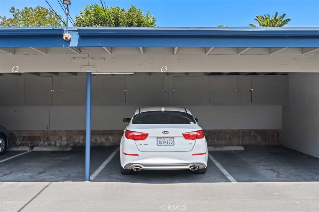 1107 W Memory Lane 14A