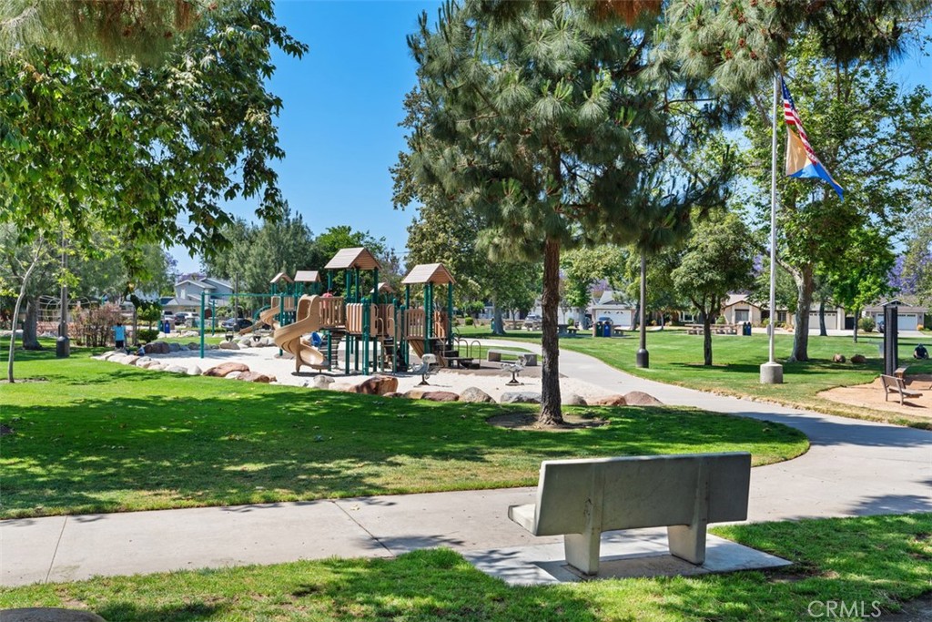 1107 W Memory Lane 14A