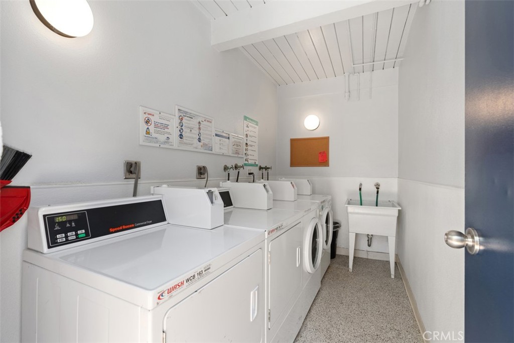 1107 W Memory Lane 14A