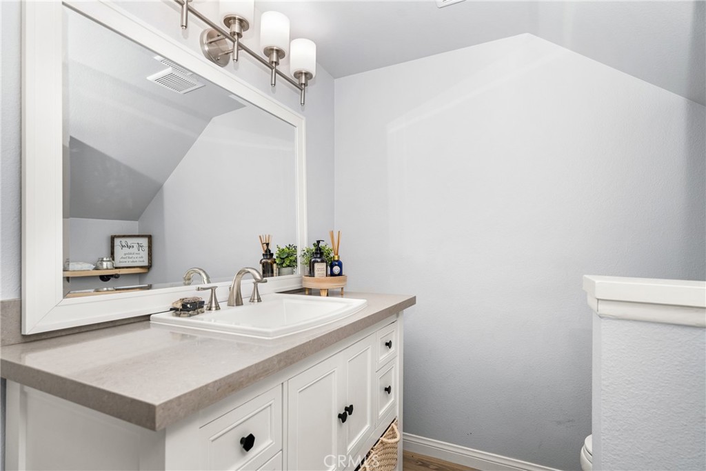 27524 Jasmine Avenue