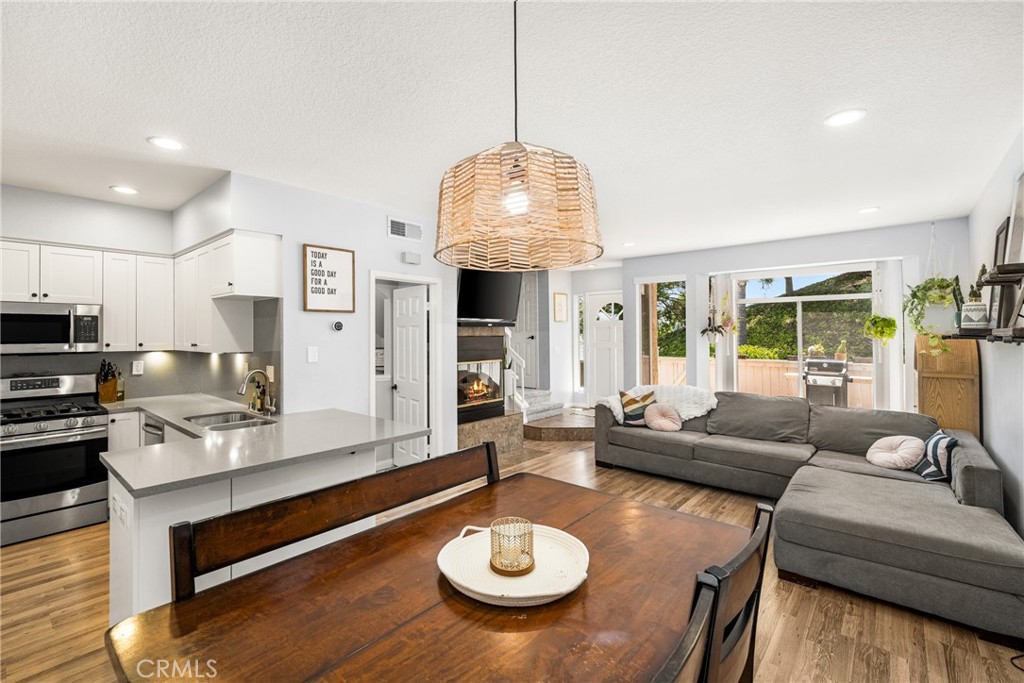 27524 Jasmine Avenue