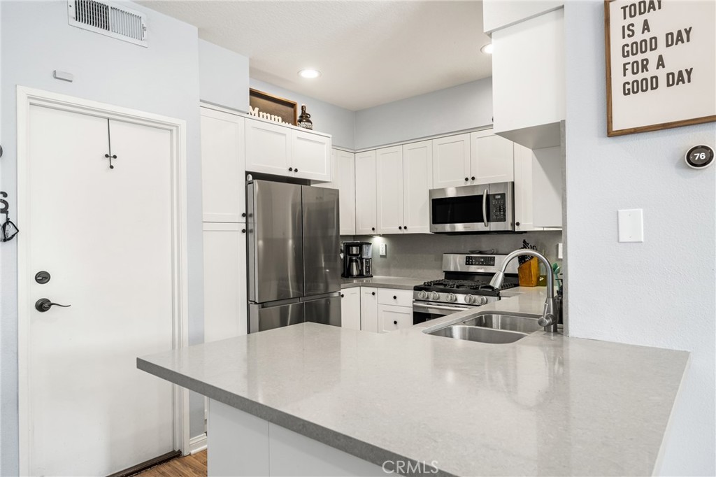 27524 Jasmine Avenue