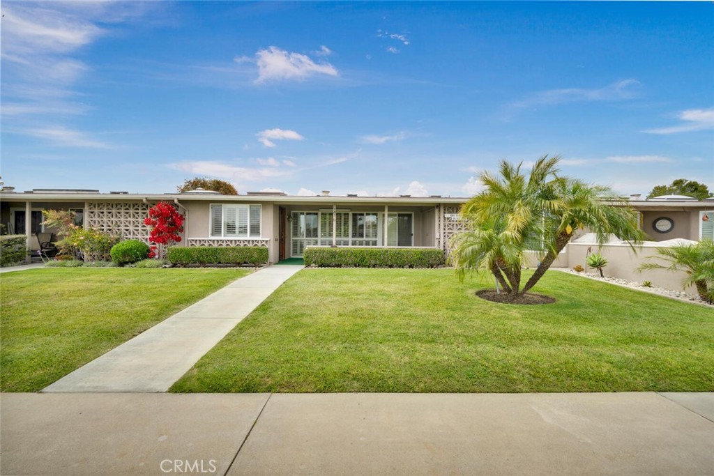 1381 141D M-6 Mayfield Road 141D