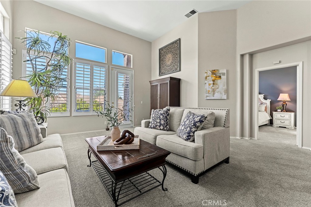 338 S San Vicente Lane