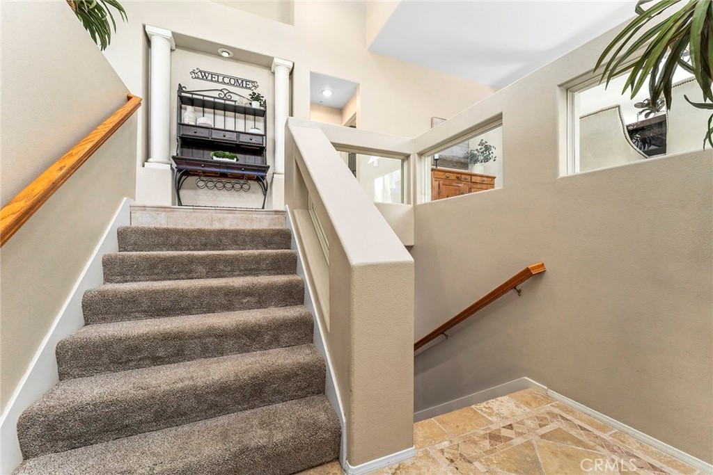 338 S San Vicente Lane