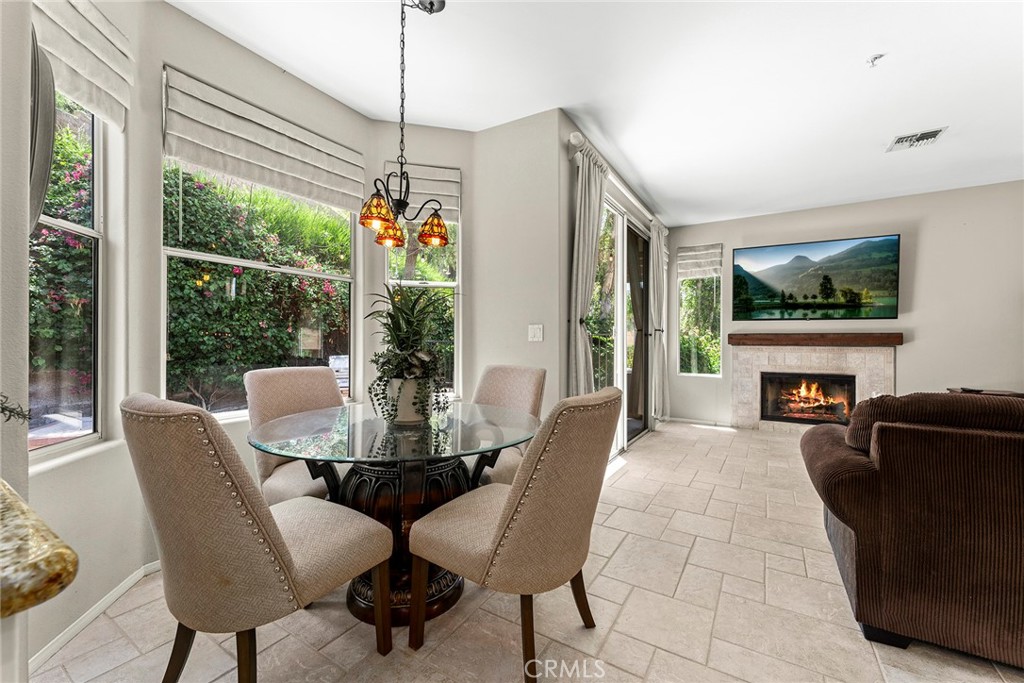 338 S San Vicente Lane