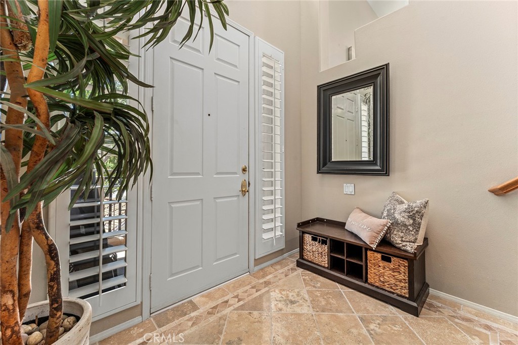 338 S San Vicente Lane