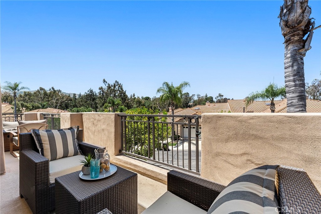 338 S San Vicente Lane