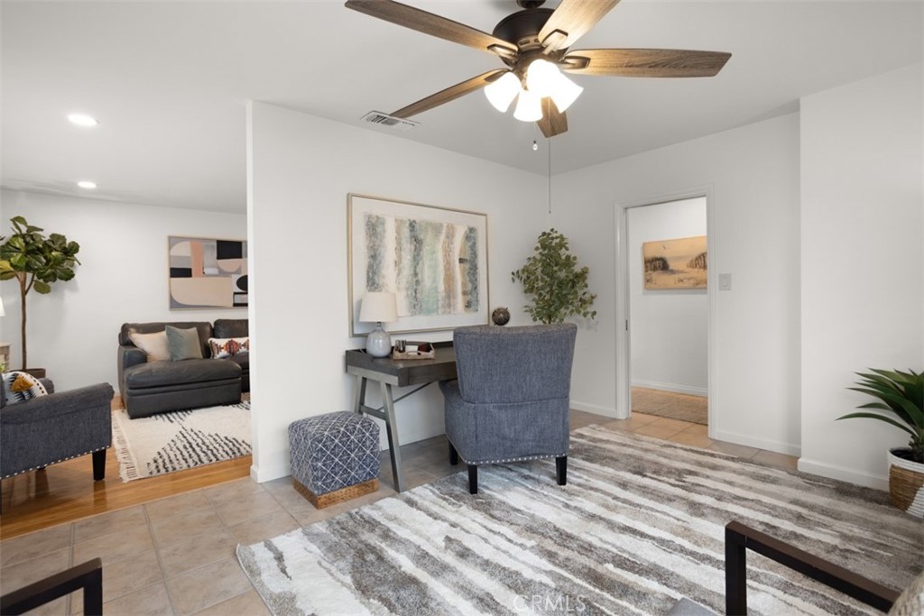 5321 E Walton Street