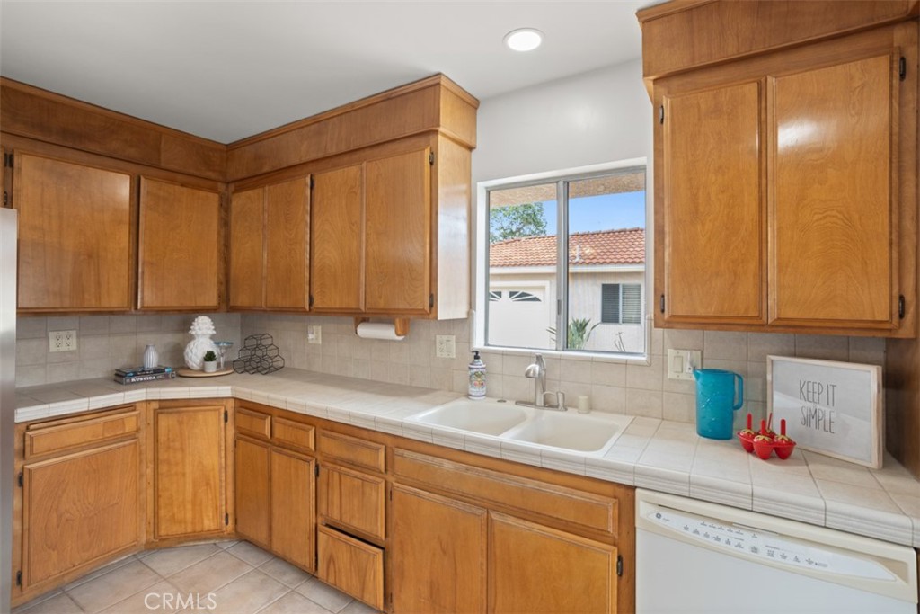 5321 E Walton Street