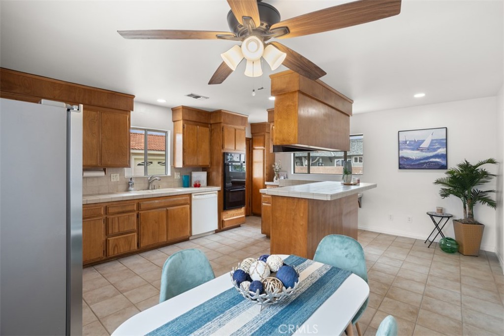 5321 E Walton Street