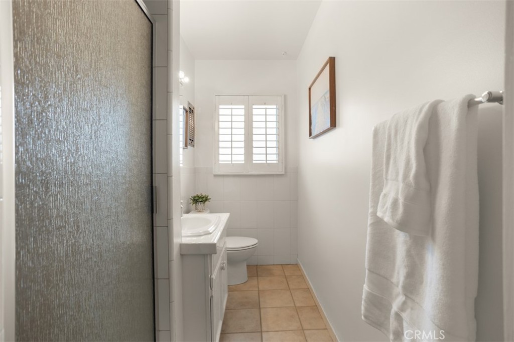 5321 E Walton Street