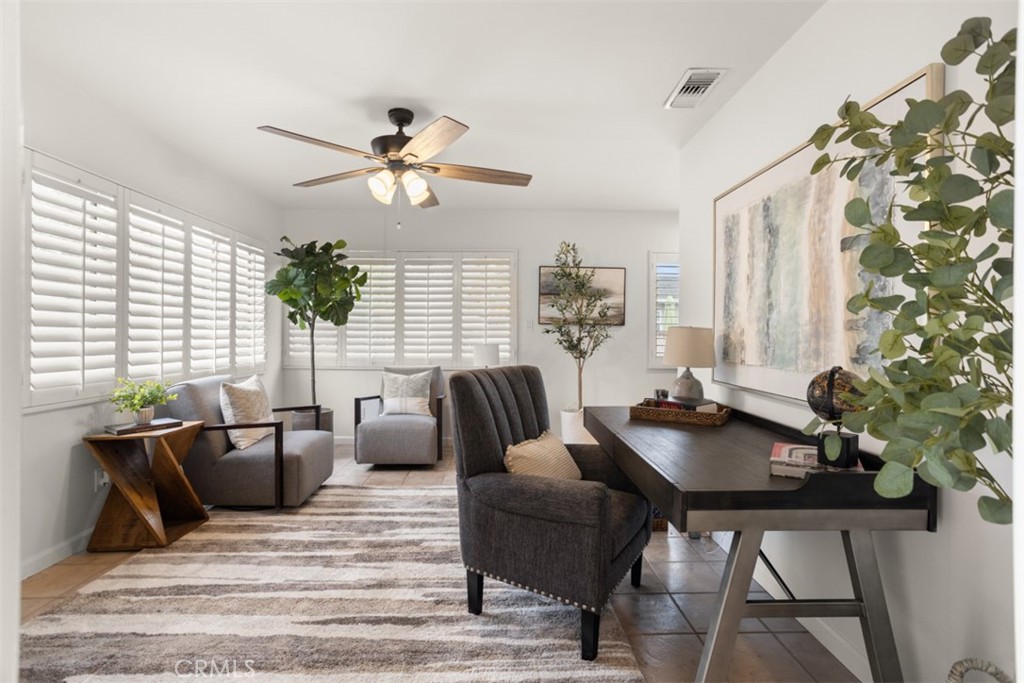 5321 E Walton Street