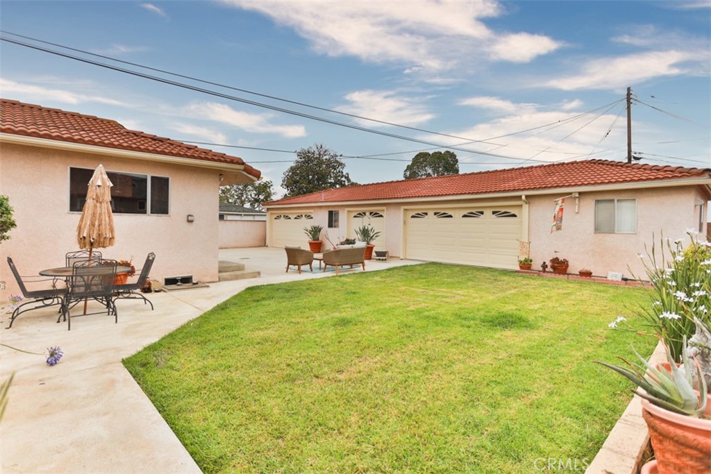 5321 E Walton Street