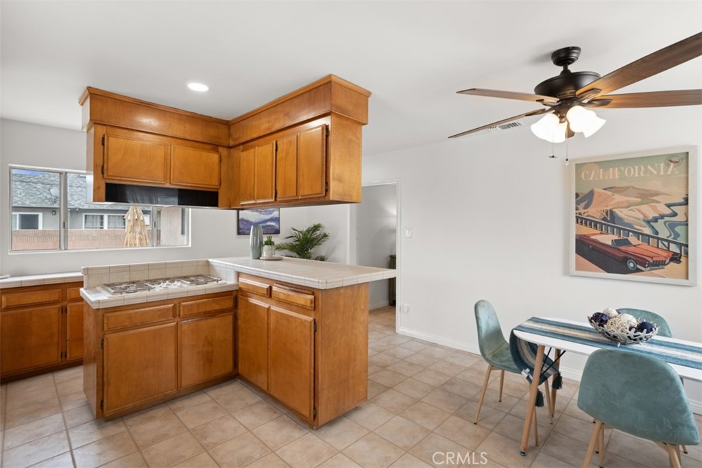 5321 E Walton Street