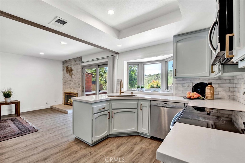 6401 E Nohl Ranch Road 78