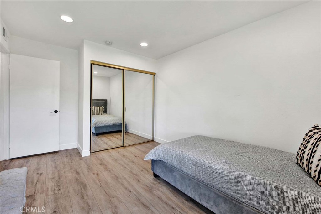 6401 E Nohl Ranch Road 78