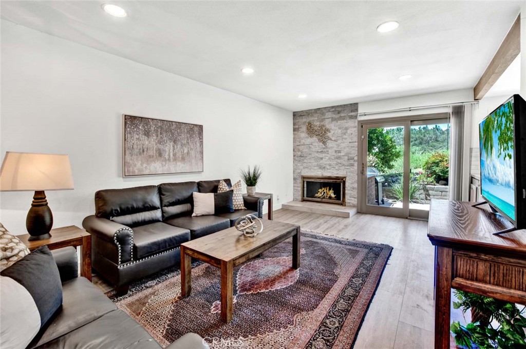 6401 E Nohl Ranch Road 78