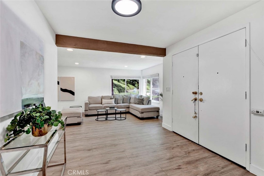 6401 E Nohl Ranch Road 78