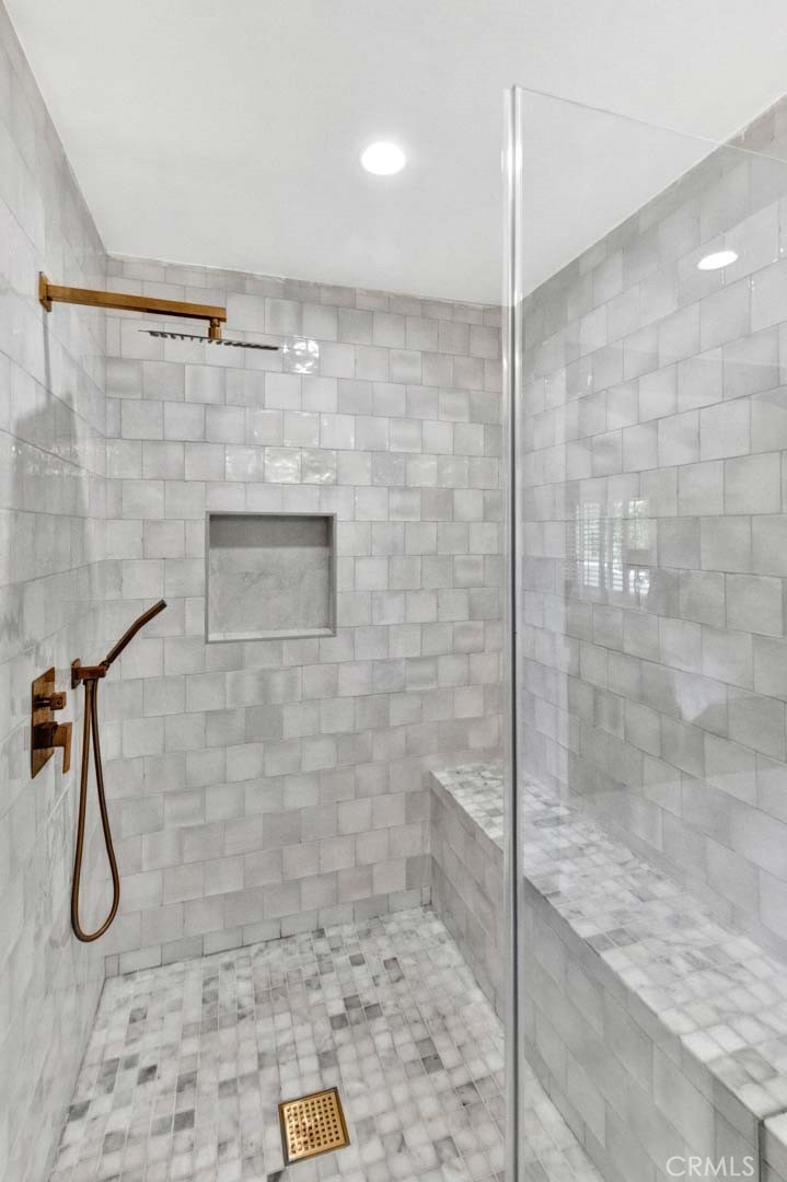 6401 E Nohl Ranch Road 78