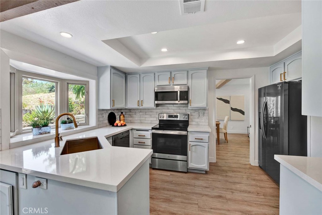 6401 E Nohl Ranch Road 78